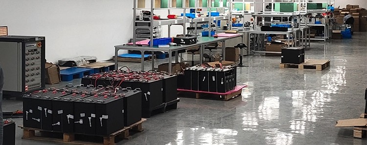 Rack-mohoseli 4vv lithium betri